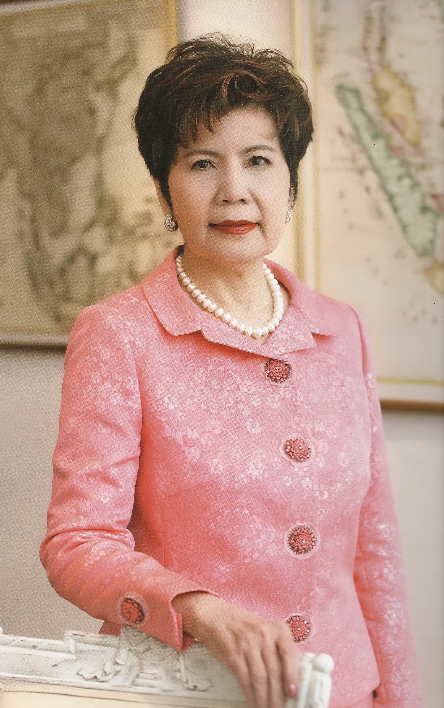 Khunying Dhipavadee Meksawan